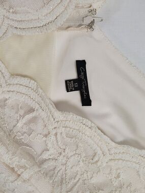Capulet Ivory Lace Chemise with Scallop Trim